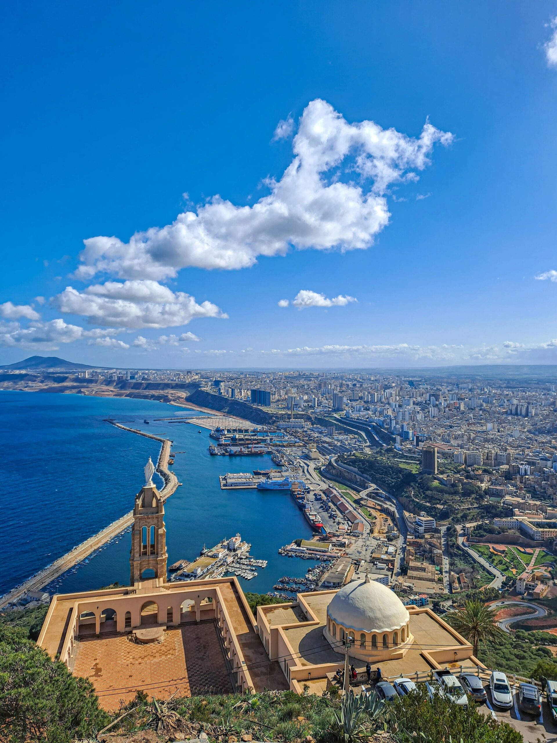 Visiter Oran : Les Endroits Incontournables à Découvrir à Proximité